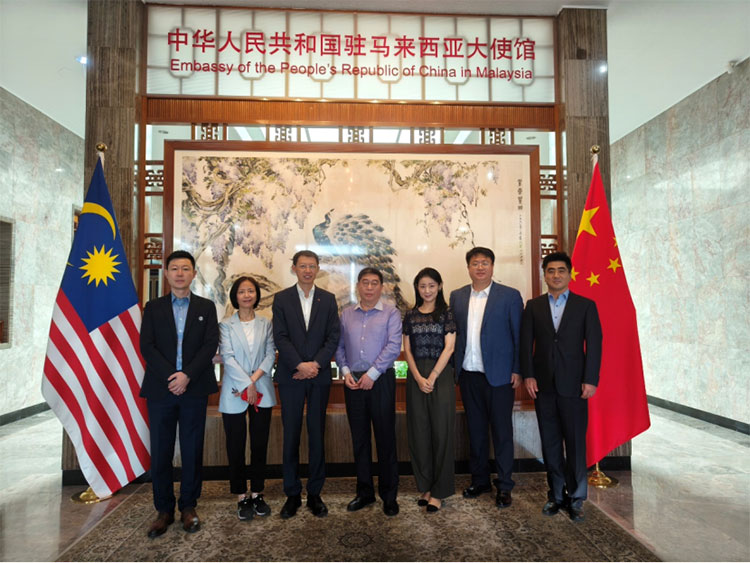 中国教育在线代表团访问马来西亚(图1)